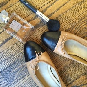Stuart Weitzman ballet flats